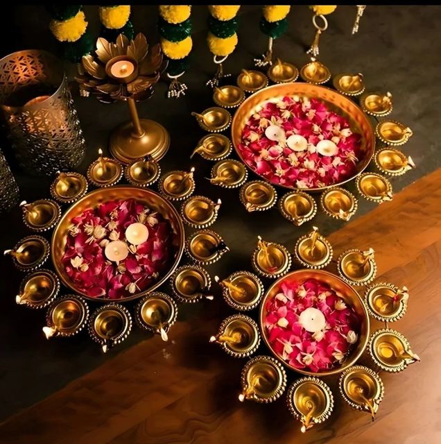 Golden 300ml Metal Urli Color Golden Material Metal Capacity 300 ML Form Single Piece Set Content 3 Pcs Dimensions 36 X 36 X 10 - Image 1