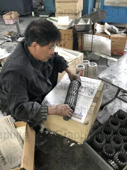 Durable Carbon Graphite Core Drilling Mold Origin Cn Model NO. GM-1 Type Graphite Mold HS Code 8480411000 Porosity Less Than - Image 3