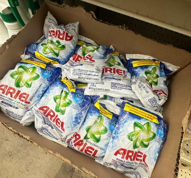 Wholesale Ariell Fresh Clean Detergent Powder with Strong Cleaning Action for White and Colored Clothes - Image 3