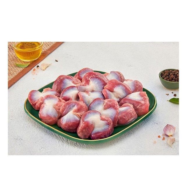 Processed Top Grade Frozen Chicken Feet and Chicken Paws / Frozen chicken Gizzards - Image 4