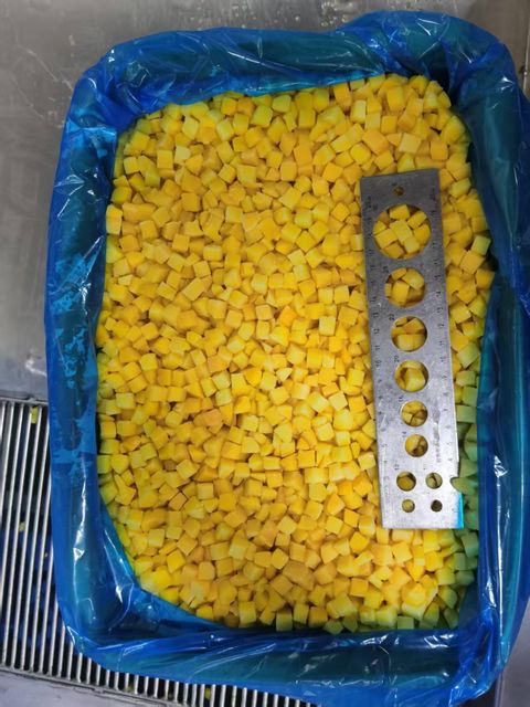 supply IQF peach dices peach halves - Image 2