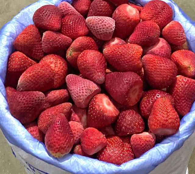 Iqf Strawberry - Image 1