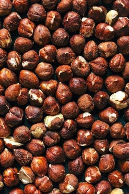 High Quality Hazelnuts Peeled Roasted Dry Hazelnuts Unshelled Bulk Packacing Hot Sale New Season - Image 5