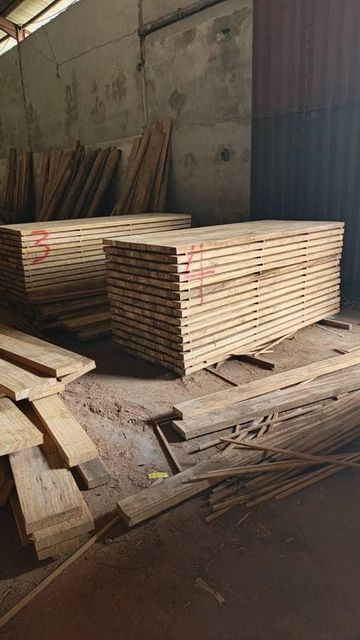 APremium Grade African Hardwood Packaging Logs Origin Nigeria Certification CITIES Quality Premium Grade Place of Origin - Image 3