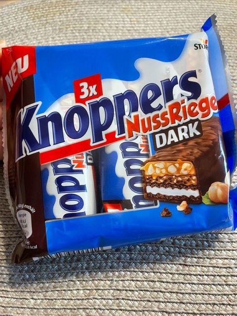 Buy Knoppers Cream Filled Crispy Wafer Snack with Premium Quality Ingredients Fresh Taste and Fast Delivery - Image 1