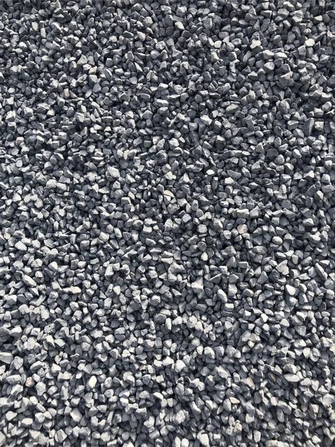 20 Mm  Aggregate Size 20 mm Color Gray Form Solid Type Wetmix Standard Yes Material Stone Packaging Size Ton Usage/Application - Image 1