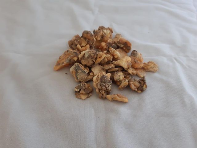 Gum Benjamin (Benzoin) Grade A Color Brownish Texture Brittle Packaging Slabs Smoke Characteristic Fragrant Smoke Aroma Pleasant, Sweet, Vanilla-like - Image 1