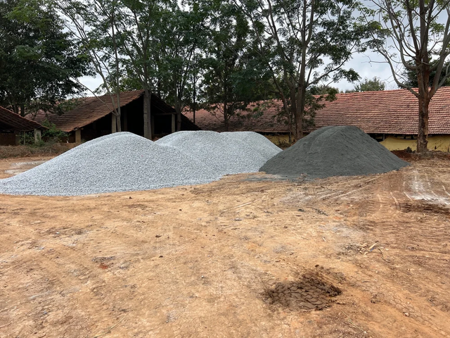 20Mm Aggregate, Packaging Type: BOPP Bags Color Gray Form Powder Deal In New Packaging Type BOPP Bags Country of Origin Made in - Image 1