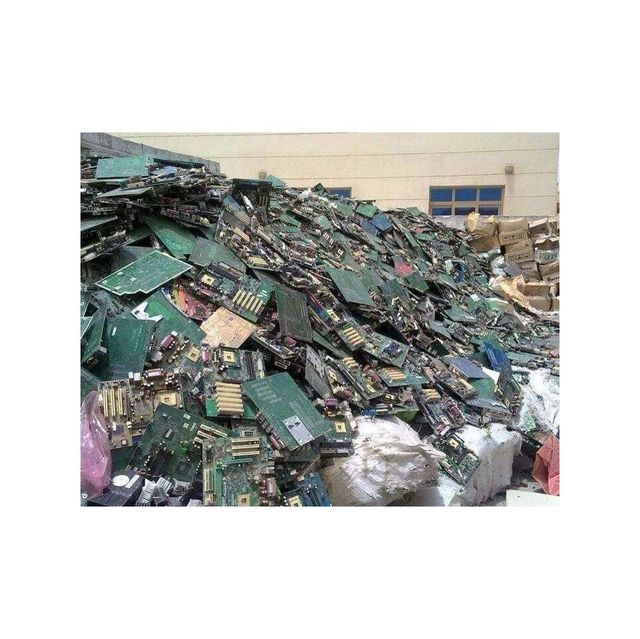 Export grade computer motherboard scrap offered at discount price for large volume buyers - Image 1