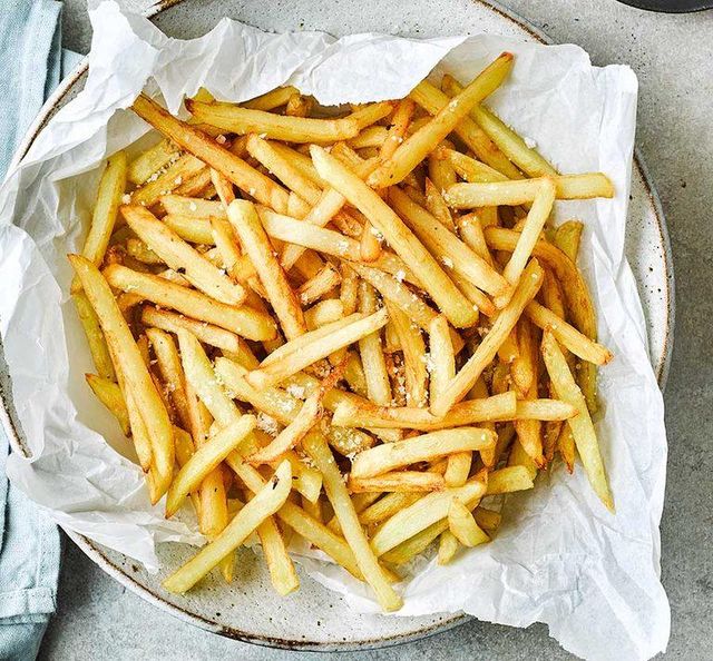 Blanched IQF Crinkle Cut French Fries Potatoes – Institutional & Catering Wholesale - Image 1