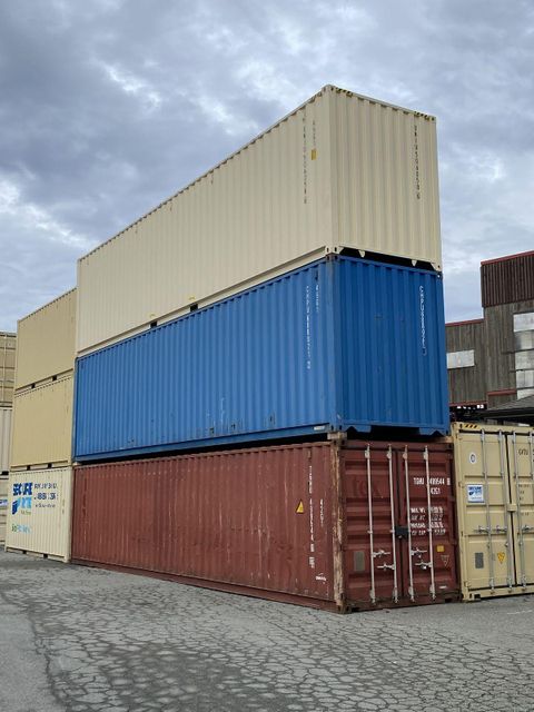 Industrial Grade Shipping Containers Suitable For Cargo Shipping Warehouse Storage And Equipment Protection - Image 4
