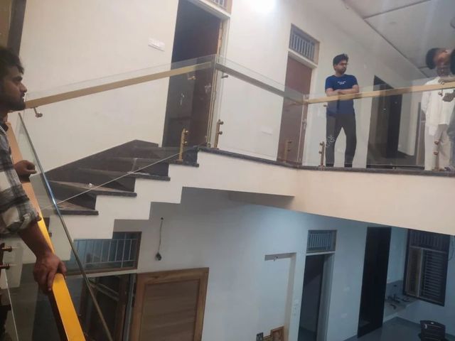 Stainless Steel Toughened Glass Balcony Railing, For Home Design Bar Mounting Type floor Form Steel And Glass Finish Perfect - Image 4