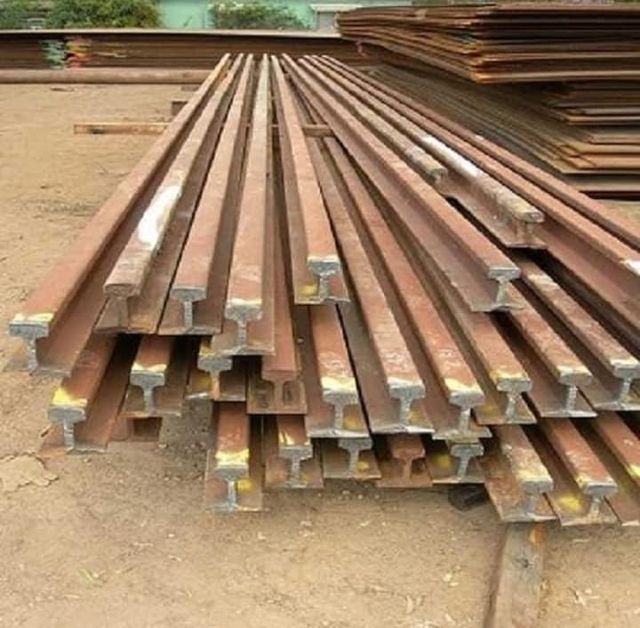 Used Rail Scrap HMS 1 2 Recovered Railway Steel Track Material for Recycling Operations and Industrial Metal Application – product photo 4, product detail gallery