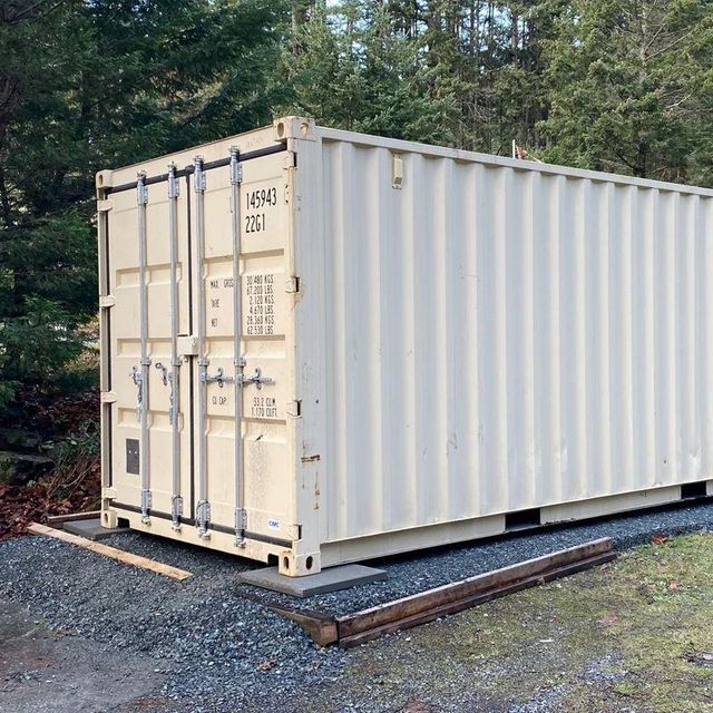 Buy New and Used 20ft 40ft Shipping Containers with Large Storage 40HC Dry Container 20GP 40HQ Sizes for Sale - Image 4
