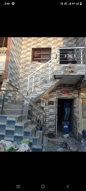 Silver Stainless Steel Round Stair Railing Modern No Color Silver Position Balcony Material Grade SS 304 Usage/Application - Image 5