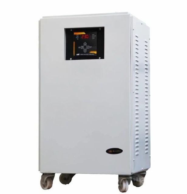 Single Phase Servo Voltage Stabilizer, Capacity: 10 kVA Brand Servokon Capacity 10 kVA Phase Single Phase Voltage Regulation - Image 1