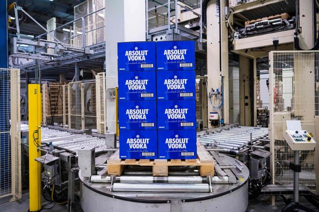Buy Absolut Vodka – Premium Swedish Vodka from reliable suppliy - Image 5