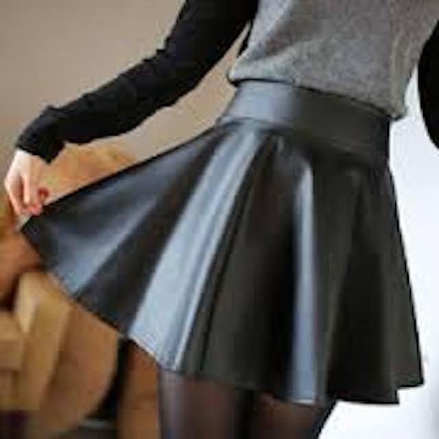 Genuine Leather Ladies Skirt - Image 4