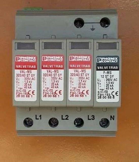 Surge Protection Device Spd Certification CE Make Schneider, Phoenix Mounting mode Clip-on (DIN rail) Application/Use Industrial / - Image 2
