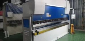 The Torsion Bar Machine CNC Hydraulic Press Machine We67K 160t 4000 with Cybelec Cybtouch 8 - Image 1