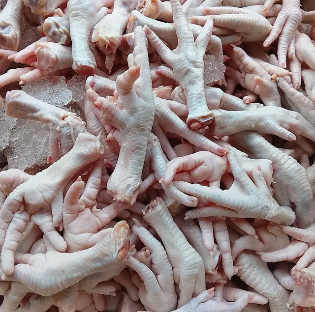 Premium Poultry – Grade A Fresh Frozen Chicken Paws Export Quality Chicken Feet 10kg On Sale - Image 3