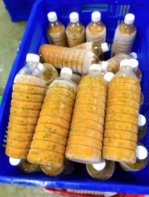 Frozen Passion Fruit Ph 2.4-3.4 Uniformity Relative Flavor Natural Sweet Place of Origin Vietnam Packaging 10kg, 20kg, bottle 1L - Image 5