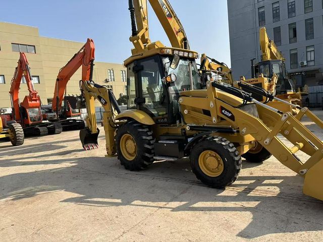 Wholesale Original Quality Low Price 4x4 CAT 420F Used Backhoe Loader with Hydraulic Hammer Engine Pump & Motor-6ton Rat - Image 3