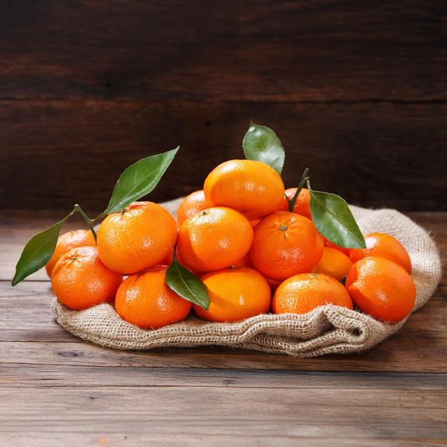 Premium Quality Mandarin Oranges Fresh Sweet Juicy Natural Citrus Fruit Healthy High Grade Farm Fresh - Image 3