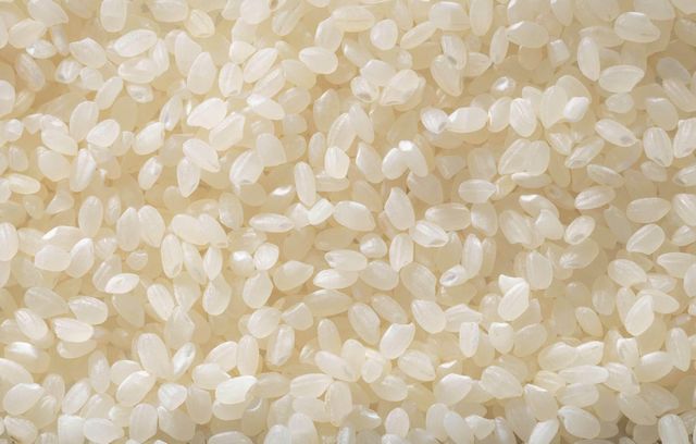 Premium Sticky Rice Freshly Harvested Authentic Quality Perfect For Traditional Meals Desserts Daily Cooking - Image 1
