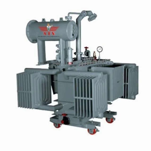 500kVA Oil Cooled Distribution Transformer Power Rating 500kVA Manufactured By EAS Voltage Output 415v/230v Coil Structure Delta - Image 1