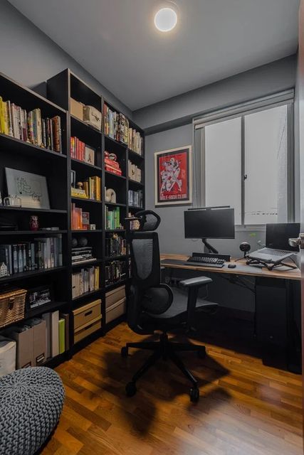 Study Room Interior - Image 2