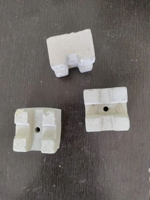 Concrete Cover Blocks Color Grey Design Solid Size as required Shape Rectangular Usage/Application Floor Resistance Durability Water Resistant, Heat Resistant, Fire - Image 3