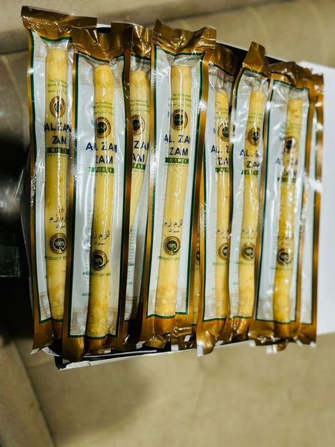 Meswak Sticks Aroma Aromatic Hygiene Hygenic Texture Soft Feel Appearance Super Clear Branding Available With Branding Packaging Options Solid Or Bunch Packing - Image 1