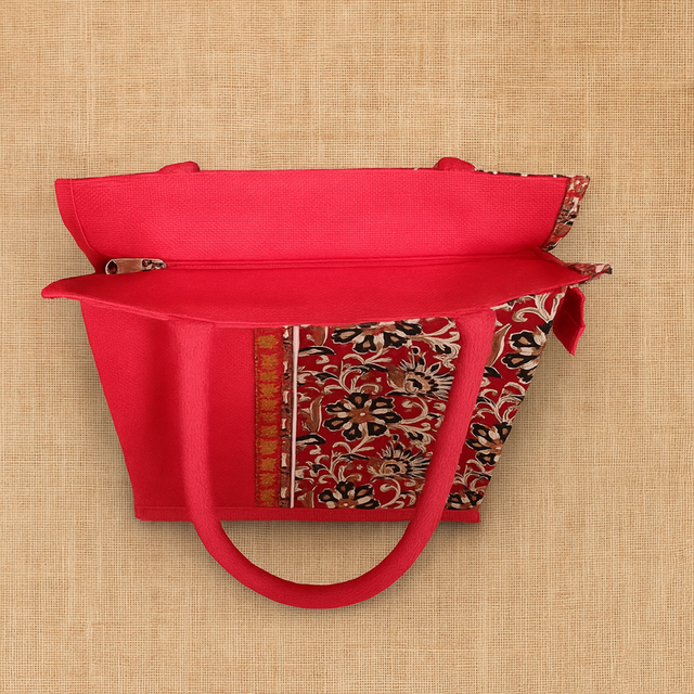 Jute Gift Bags with Printed Fabric Panel - Image 4