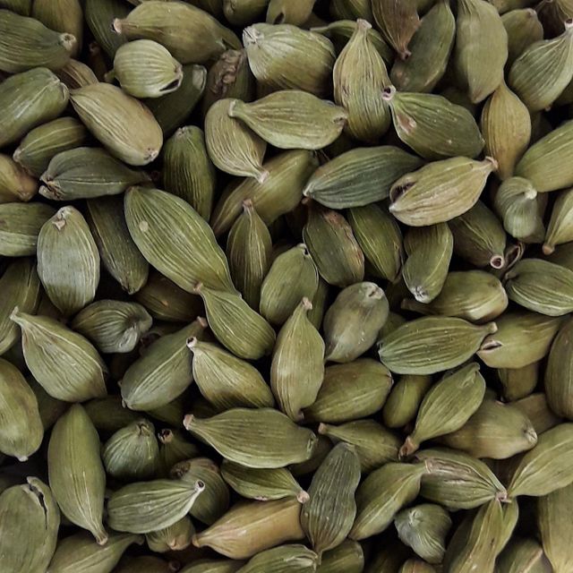 Natural Green Cardamom Whole Pods Harvested From Certified Farms With Clean Processing And Export Packing - Image 3