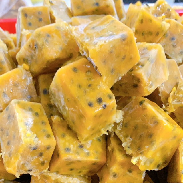Frozen Passion Fruit Packaging retail, bulk Specification Brix 15min Texture Frozen Pulp Or Seeds Color Vibrant Yellow To Orange - Image 1