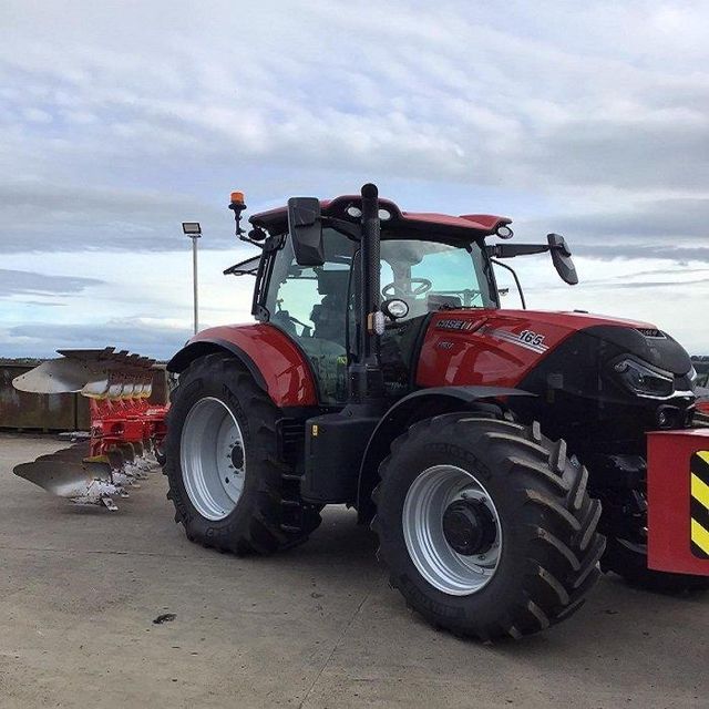 Fast Delivery Case IH Puma 160 Tractor Agricultural Machinery Case IH Tractor Available for Sale Best Price - Image 2