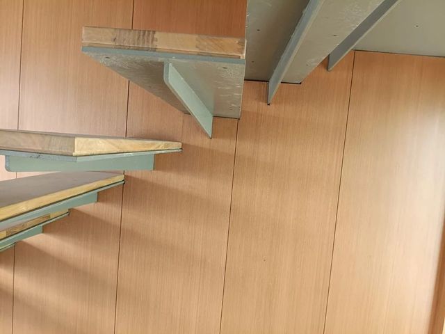 Mild Steel Dog Legged Staircase Railing with Horizontal Bars (750 mm) - Image 3