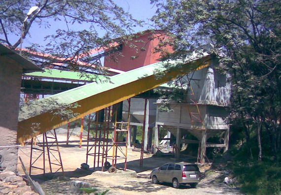 Aggregate Stone Crushers Service - Image 1
