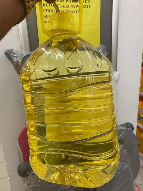 Refined Sunflower Oil For Sale / Best Sun Flower Oil 100% Refined Sunflower Cooking Oil Ukraine - Image 3