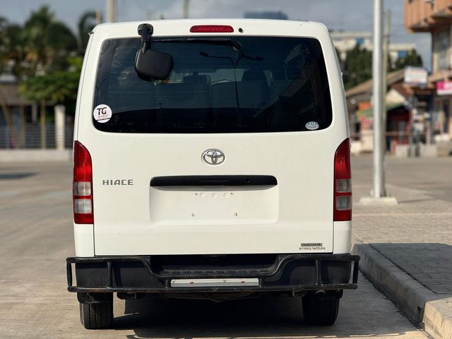 Comfortable Toyota Hiace Fairly Used Passenger Van Ready To Drive No Work Needed Low Price High Value - Image 1