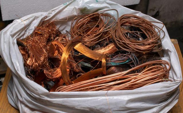 Premium Copper Wire - High Purity - for Electrical and Construction Applications - Image 1