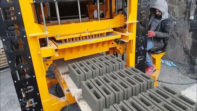 Engineered Concrete Hollow Blocks Color Grey Weight 500g Design Hollow Strength High Durability High Shape Rectangular Material - Image 1