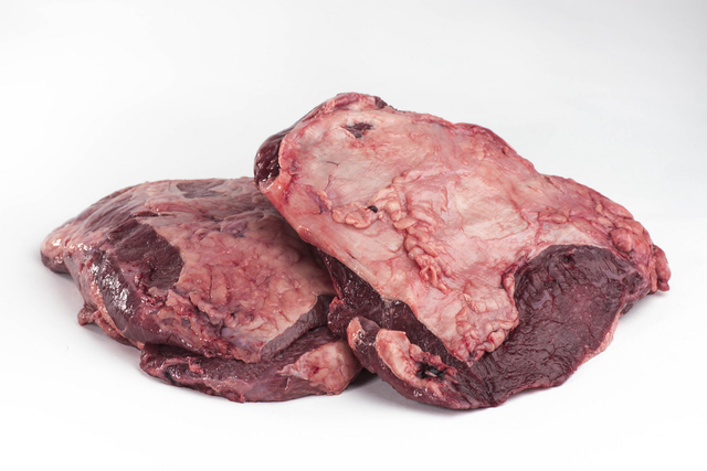 Beef Cheek with Linamen Frozen - Savory Delicacy, Perfect for Braising or Stewing - Image 4