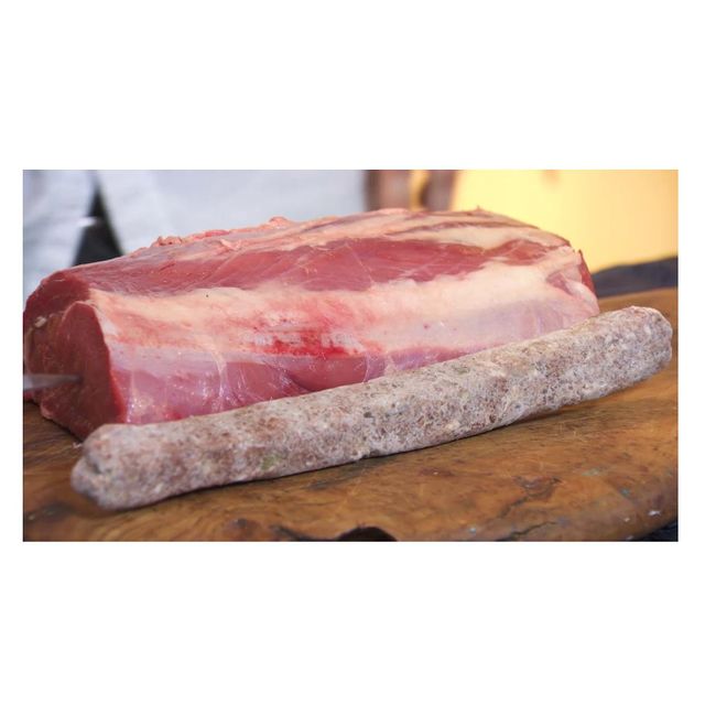 Beef Bulk Wholesale Frozen Beef Shin Shank Meat Boneless Cube Roll Beef Tenderloin (Bullwhip) Striploin Chuck HALAL FROZEN - Image 4