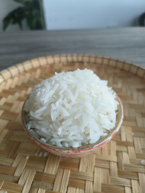 Vietnamese ST25 White Rice, 5% Broken, Long Grain Fragrant Rice. Origin Vietnam Features Organic - Image 3