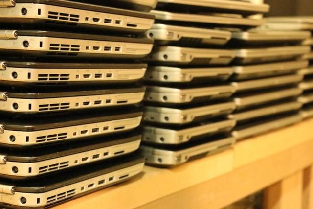 Used Dell Laptops for Sale – All Series Available Grade A, B Quality Good Brand Name Dell Place of Origin UK RAM 4GB / 8GB / 16GB - Image 2