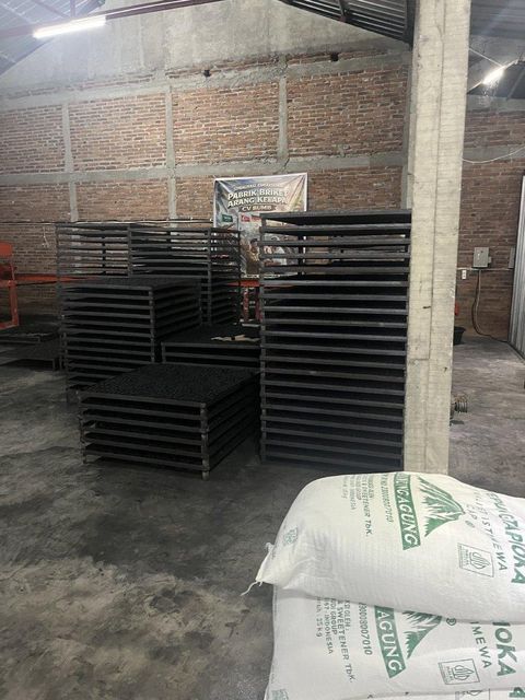 Coconut Shisha Charcoal Briquettes - Image 2