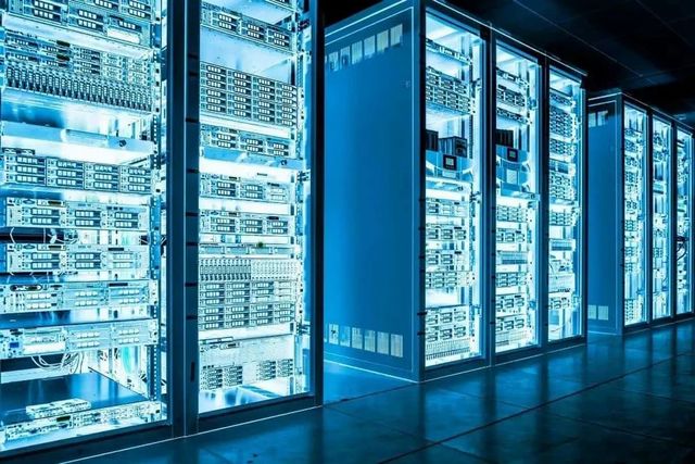 Server Racks.  . - Image 2