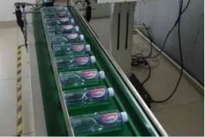 Professional Factory Production Line Application Flying Type Qr Code CO2 Laser Marking Machine for Coke Juice Jam Bottles - Image 3